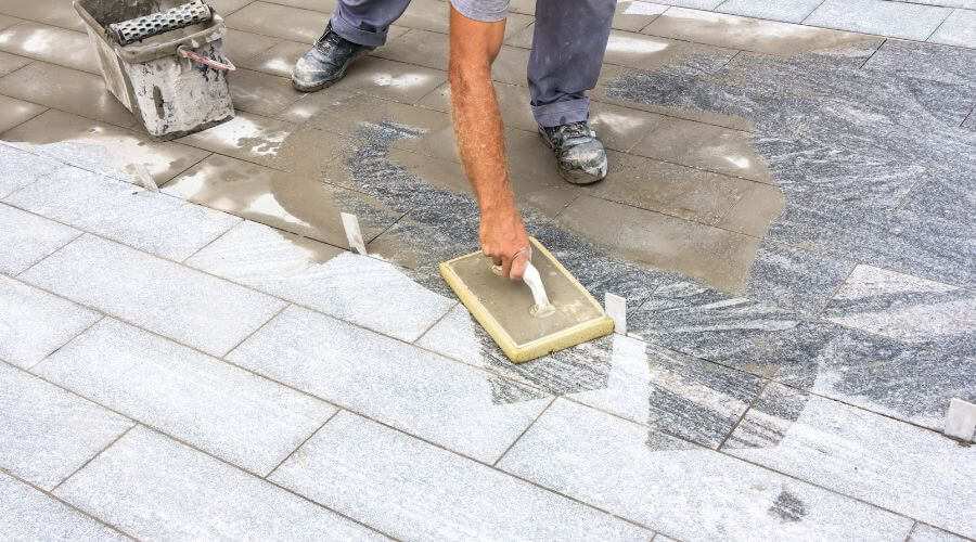 Expert new roof installation services in Bluford, IL